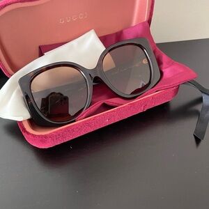 Gucci Women's Brown Sunglasses